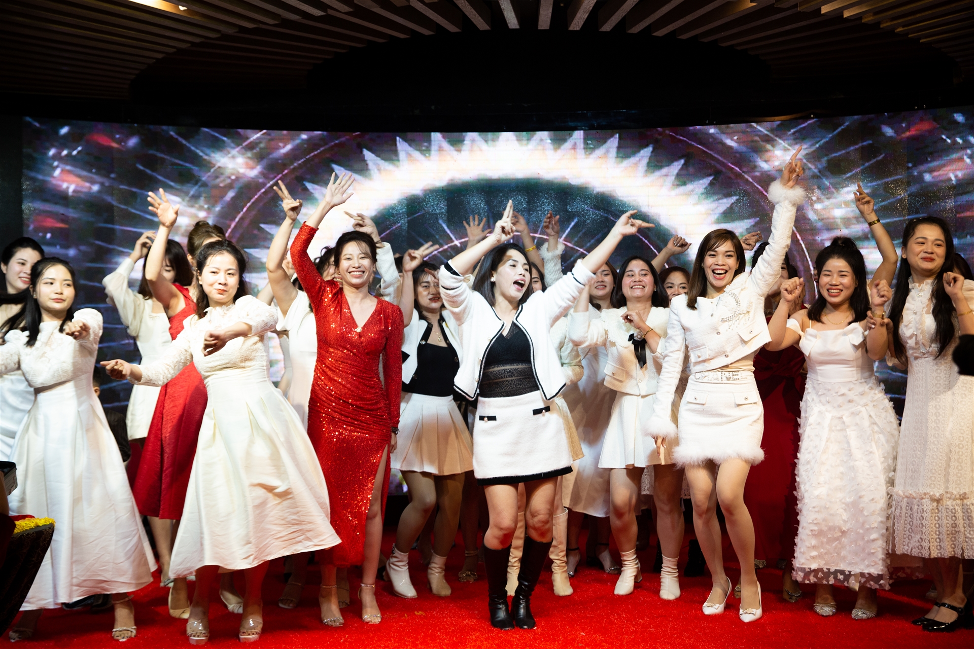 Tiệc Tất Niên 2023 Và Chúc Mừng Năm Mới 2024 Công Ty Mỹ Phẩm Bicos