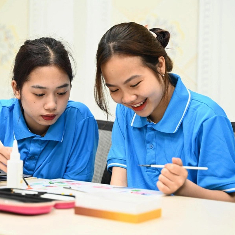 Học Nail – Vẽ Móng Nghệ Thuật: Nghề Làm Đẹp Hot, Thu Nhập Ổn Định