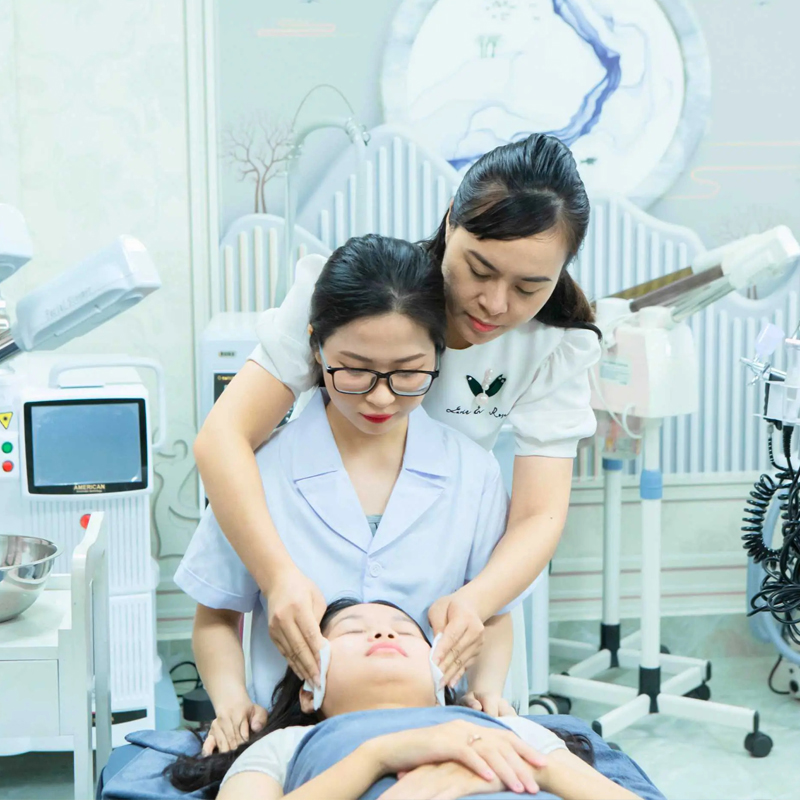 Khoá Học Spa Chuyên Nghiệp Cam Kết Đầu Ra